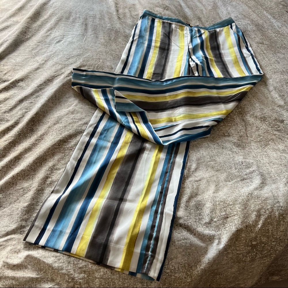 Zara Basic Flowy Stopped Pants - image 5